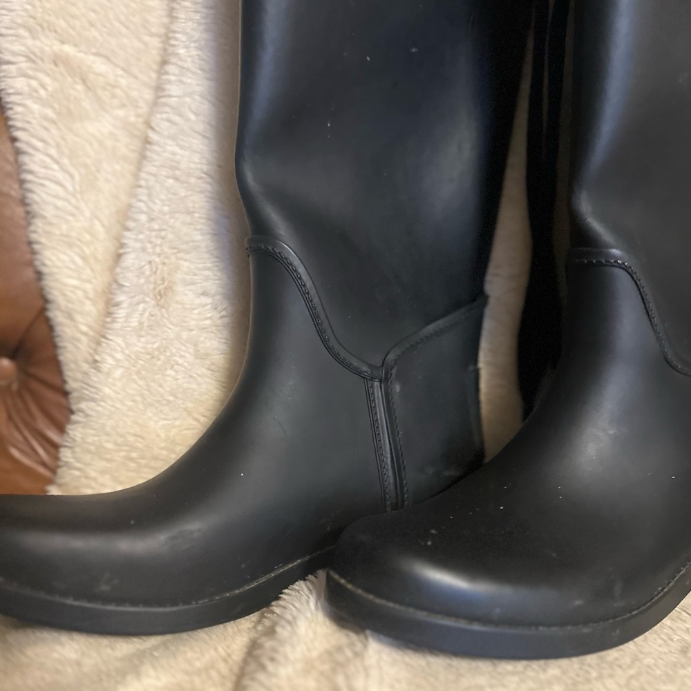 Coach Black Winter Rain Boots with Lace-Up Detail - Picture 4 of 8